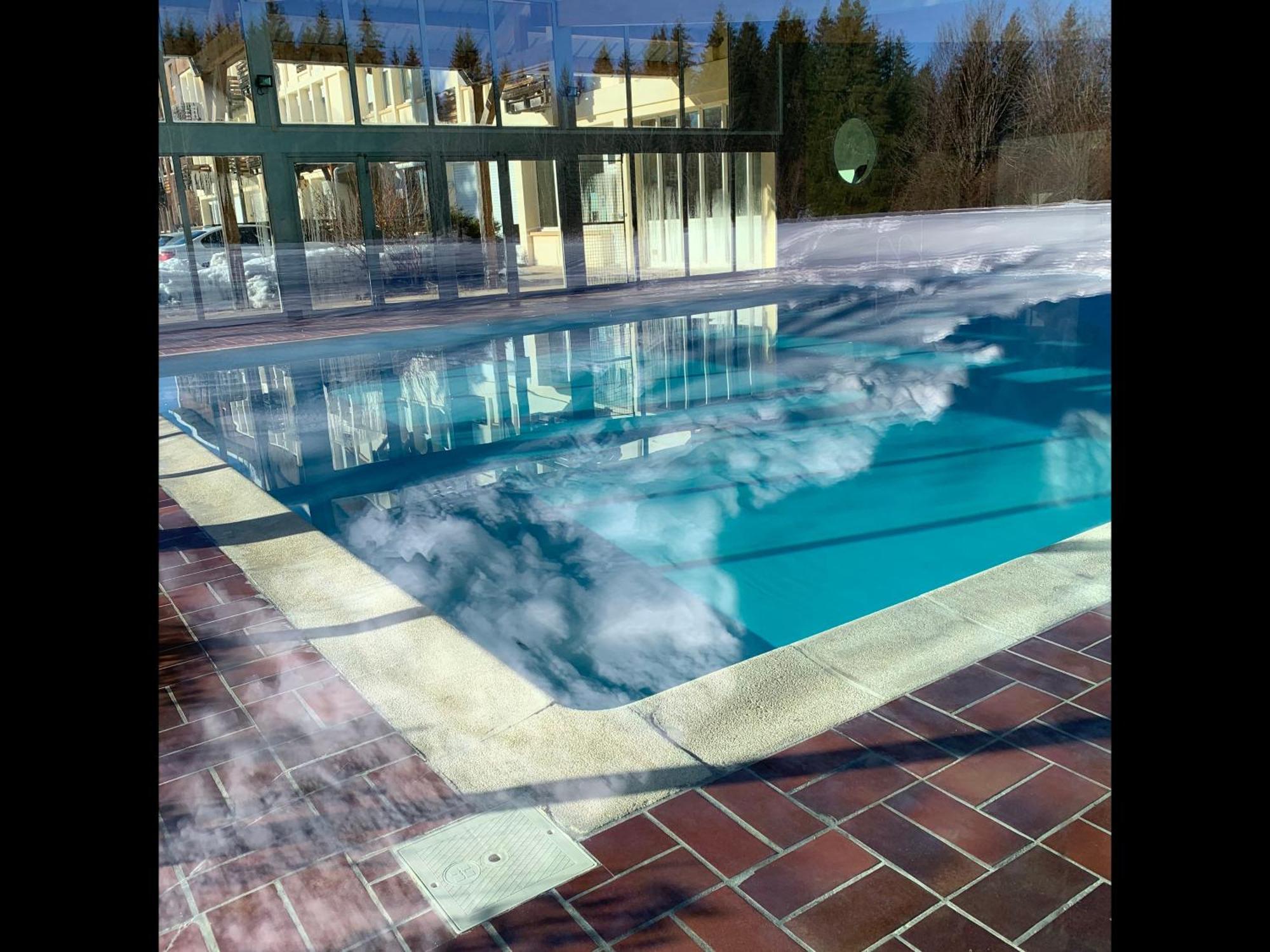 Chalet L'Embellie - Chalet Avec Piscine Partagee Saint-Laurent-en-Grandvaux Exterior photo